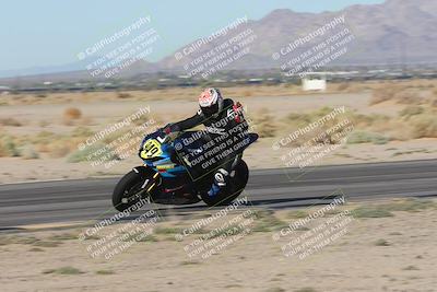 media/Sep-20-2025-Race Pace (Sat) [[d4e1b33f4d]]/Non Verified/Turn 4 Inside (8am)/